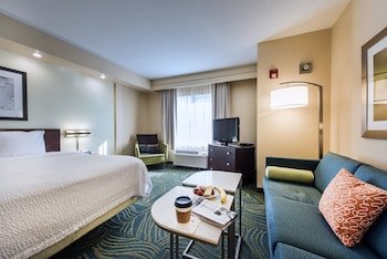Springhill Suites Devens Common Center