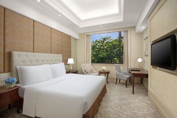 Carp Islet Resort