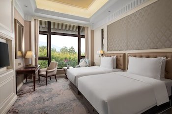 Carp Islet Resort