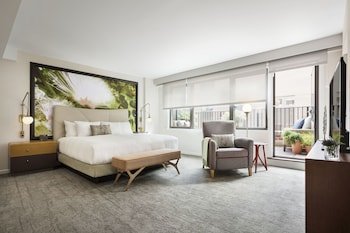The Gardens Sonesta ES Suites New York