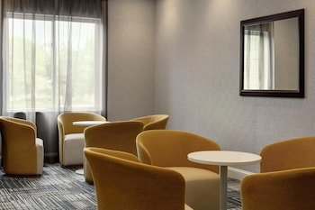 Homewood Suites by Hilton Burlington
