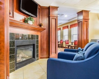 Comfort Inn & Suites Scarborough-Portland