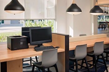 Hyatt House Irvine/John Wayne Airport