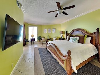 SeaChase by Southern Vacation Rentals