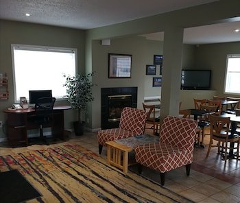 Grand Forks Inn