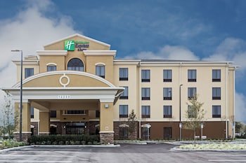 Holiday Inn Express & Suites Orlando East-UCF Area