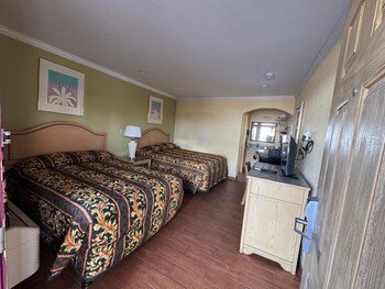 Sunstar Inn