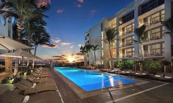 Costa D'Este Beach Resort