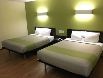 Motel 6 Troy