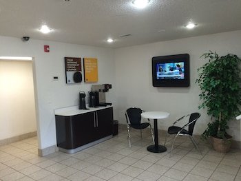 Motel 6 Troy
