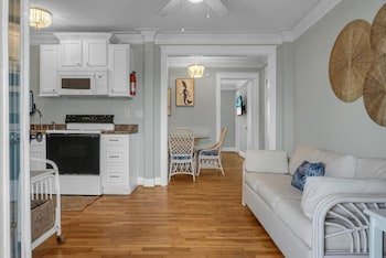 Carolina Beach Inn