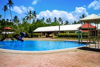 Dolores Tropicana Resort & Hotel