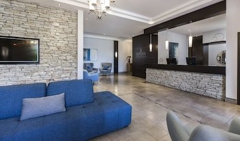 Imperia Hotel & Suites