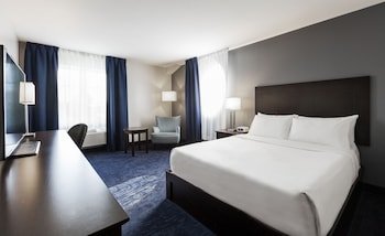 Imperia Hotel & Suites
