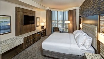 Mystic Lake Casino Hotel