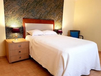 Island House Curacao