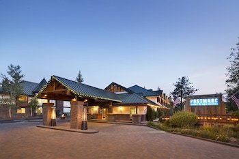 Postmarc Hotel & Spa Suites