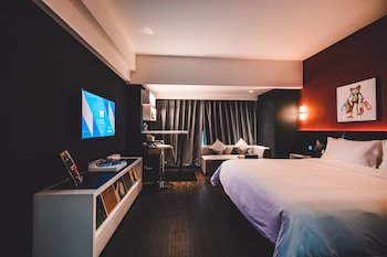 M Hotel