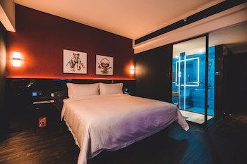 M Hotel