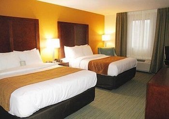 Red Roof Inn & Suites Ferdinand