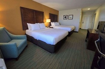 Red Roof Inn & Suites Ferdinand