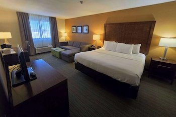 Red Roof Inn & Suites Ferdinand