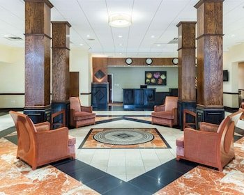 Clarion Hotel