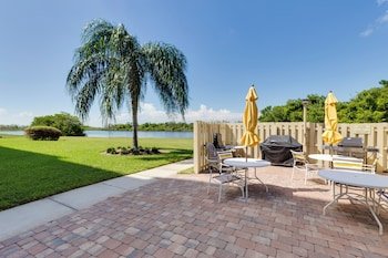 Sand Caper by RedAwning