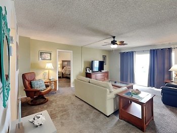 Sand Caper by RedAwning