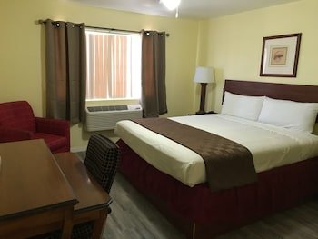 Europa Inn & Suites