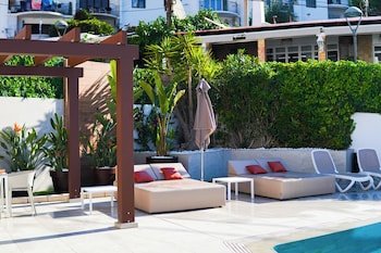 Apartamentos Oasis Sa Tanca