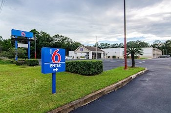 Hotel Motel 6 Bay Minette