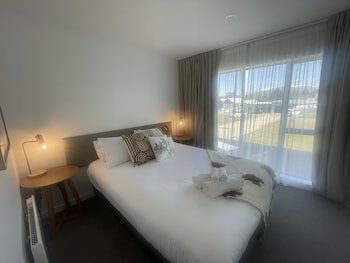 Alpine Junction Townhouse Apartments Lodge & Hotel