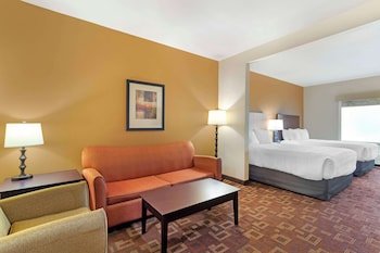 Best Western Plus Goliad Inn & Suites