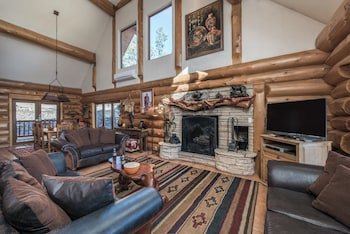 Panther Lodge