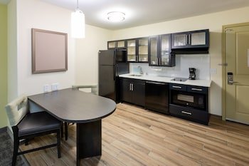 Candlewood Suites Rochester Mayo Clinic Area