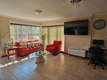 Atlantic Shores Inn and Suites