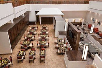 Embassy Suites by Hilton Baltimore at BWI Airport
