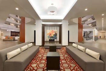 Embassy Suites by Hilton Baltimore at BWI Airport