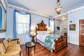 The Grand Dutch Flat Hotel