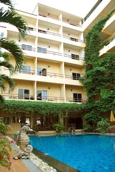 Opey de Place Pattaya