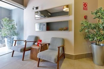 Hostal La Chata By OYO Rooms