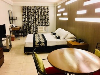 Jupiter Suites