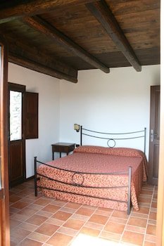 Il Borgo della Marinella