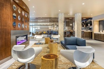 Cambria Hotel Milwaukee Downtwn