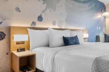 Cambria Hotel Milwaukee Downtwn