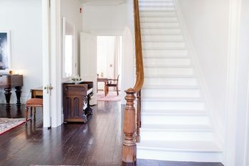 Woodbourne Inn