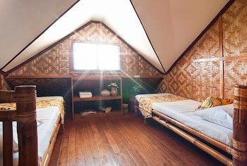 Sumisid Lodge