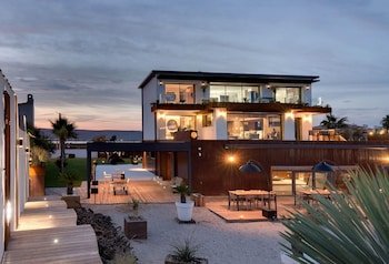La Villa Miramar