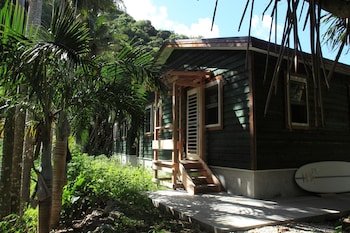 Shanti Bungalow